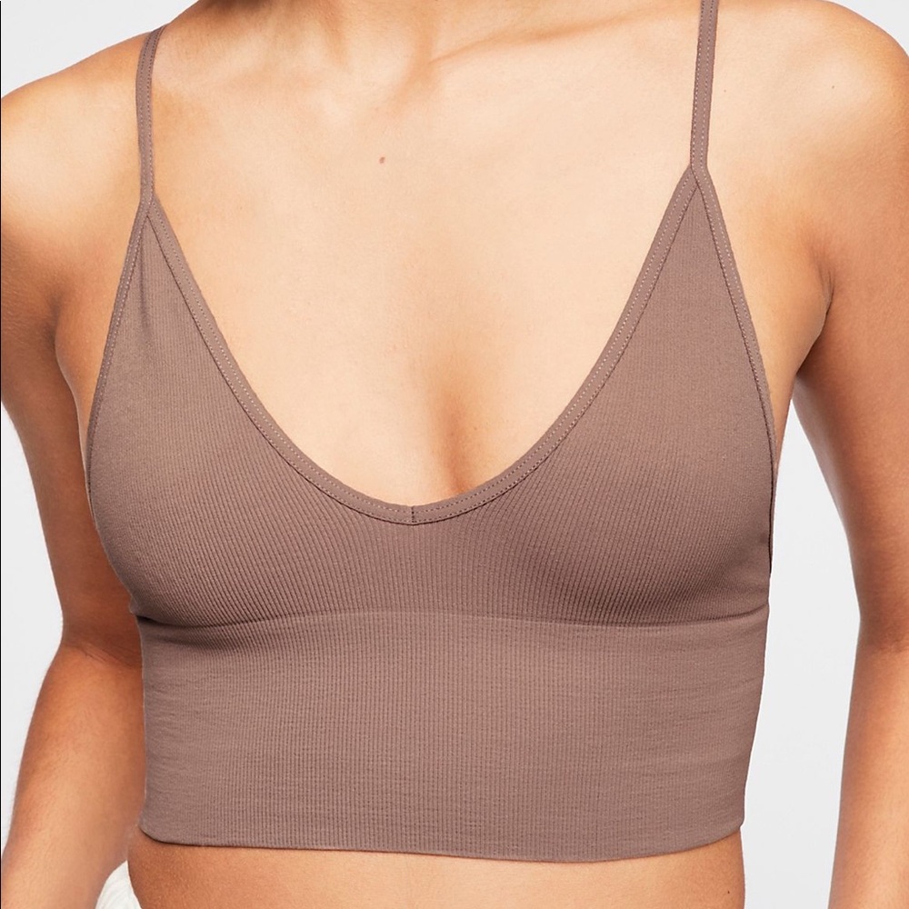 2 Free People Ali Low Back Seamless Bras (Navy & Sand)